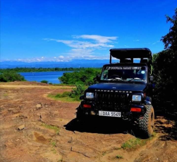 Induwara Safari Resort Udawalawe Buitenkant foto