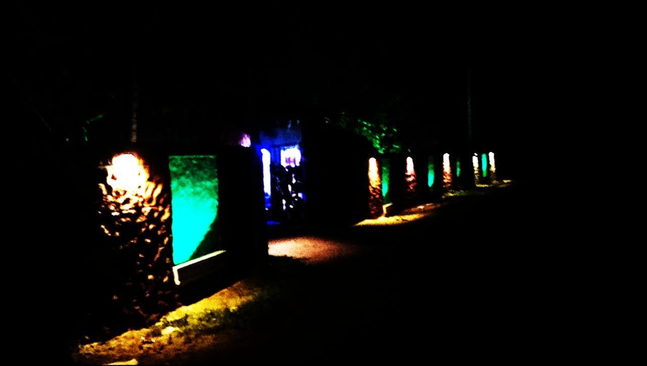 Induwara Safari Resort Udawalawe Buitenkant foto