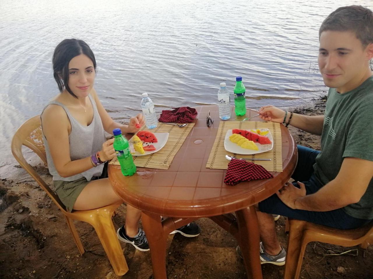 Induwara Safari Resort Udawalawe Buitenkant foto